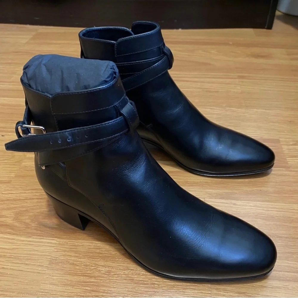Booties - Picture 3 of 4